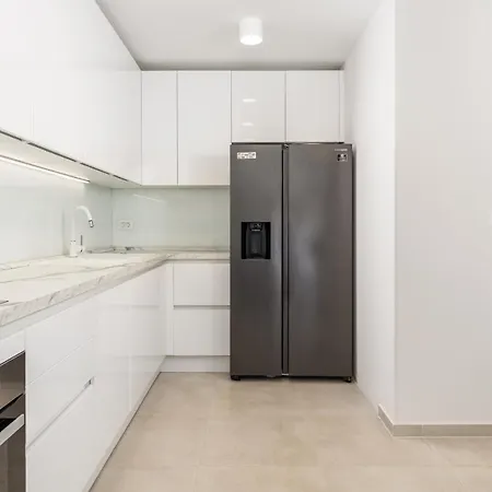 Chillzone - 20m To The Sea, Heated Pool * Trogir